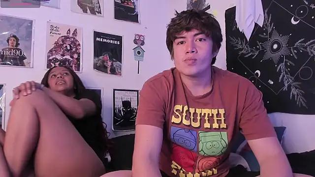 hothoneychile from StripChat
