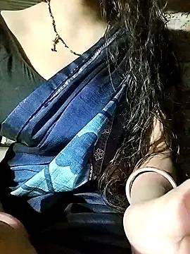 Hottestgirll from StripChat