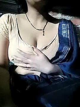 Hottestgirll from StripChat