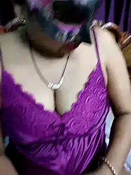 hotti-rashmi from StripChat