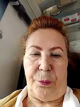 Hottie-Mom from StripChat