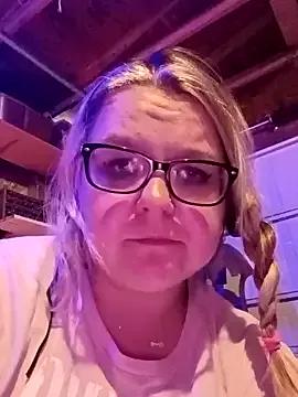 Hottiewitabody69430 from StripChat is Freechat
