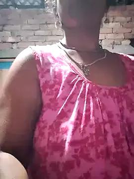 Hotty-dola webcams show profile image 
