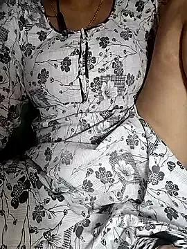 Hotty-Monaa from StripChat
