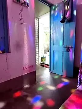 Hotty-Moni from StripChat