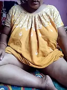 Hotty-rumi from StripChat