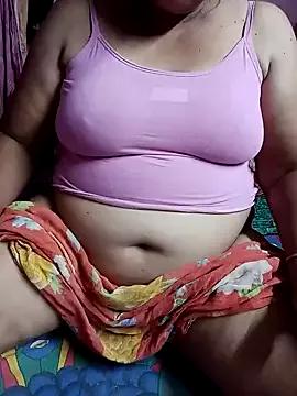 Hotty-rumi from StripChat