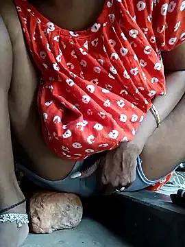 Hotty-rumi3 from StripChat