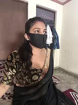 Hotty_couple from StripChat is Freechat