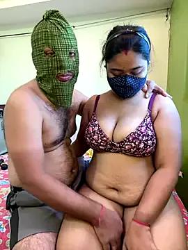 Hotty_Mona_ from StripChat