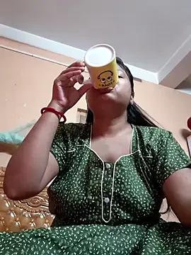 Photos of Hotynatasha1 from StripChat is Freechat