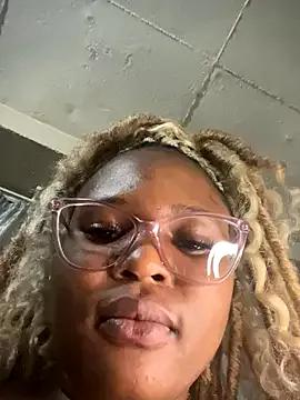 houseforsex from StripChat is Freechat