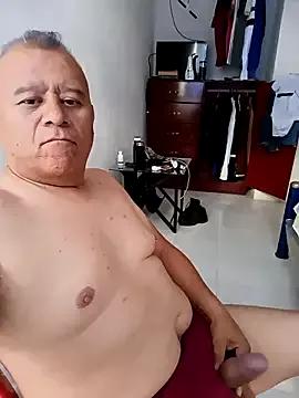 HRRExibidor25 from StripChat