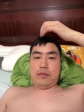 Huangzijin788 webcams show profile image 