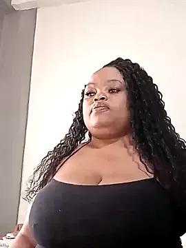hugemelonsxxx from StripChat is Freechat