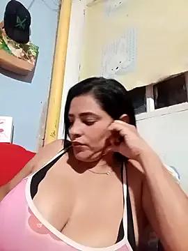 Hugueboobs_chantall_ from StripChat is Freechat