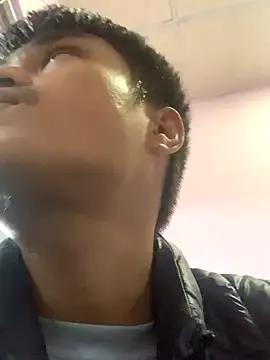 Hullax from StripChat