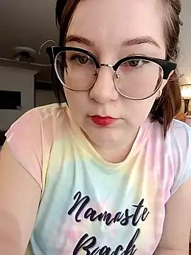 HunnyyLove from StripChat