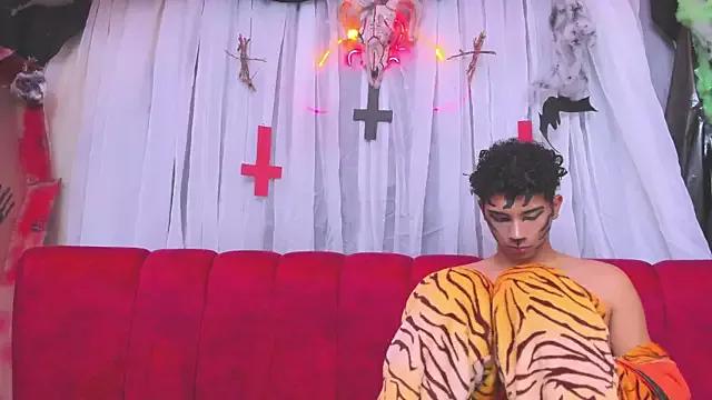 Photos of huntboyss from StripChat is Freechat