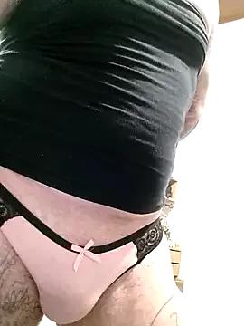 iamthepublickmasterbater from StripChat is Freechat