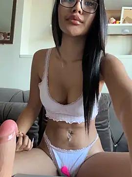 Explore our live girls sluts from our Custom and Multi clubs and checkout exclusive access to highly interactive content, such as shape, hair, titties, pussy type and many more.