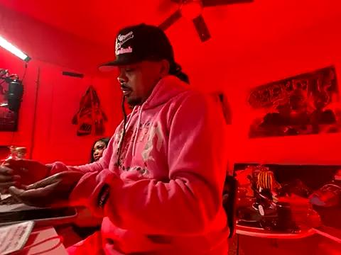 ICECREAMSHOW from StripChat