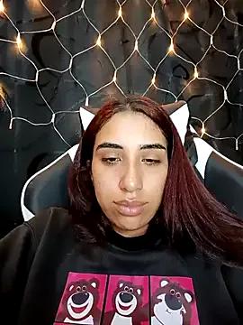 ifeelverywet_andhot from StripChat