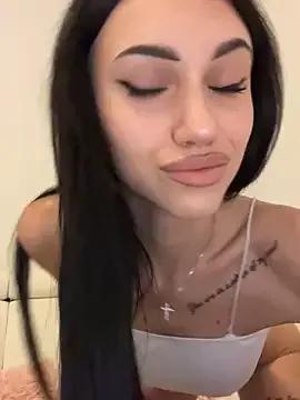 Photos of ilariea_girl from StripChat is Freechat