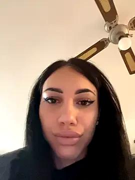 ilariea_girl from StripChat is Freechat