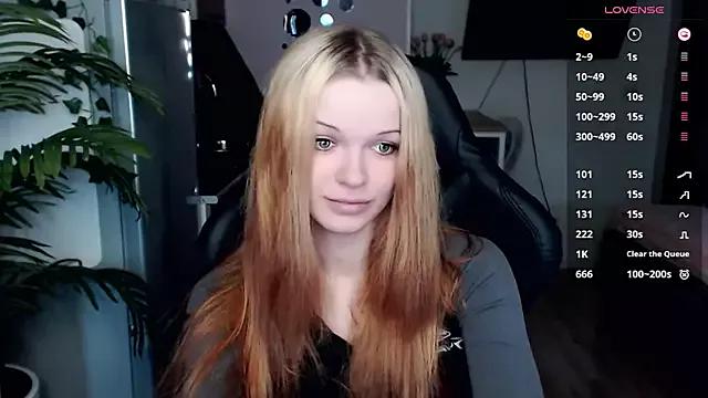 illililliilli from StripChat is Freechat