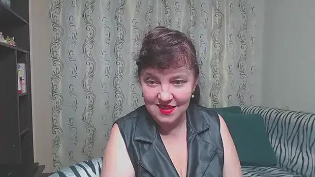 Illusionq from StripChat