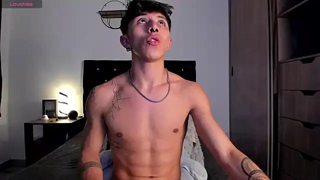 im__thomass from StripChat