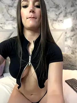 Im_Manu from StripChat