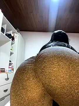 Im_Saraaaa from StripChat is Freechat