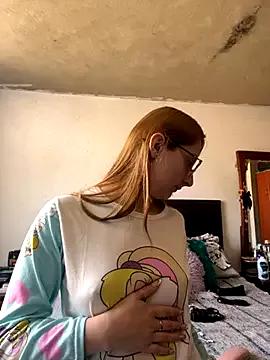 Explore our live girls sluts from our Custom and Multi clubs and checkout exclusive access to highly interactive content, such as shape, hair, titties, pussy type and many more.