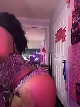 immona from StripChat