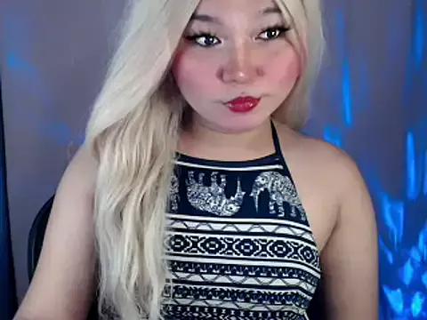 Explore our live girls sluts from our Custom and Multi clubs and checkout exclusive access to highly interactive content, such as shape, hair, titties, pussy type and many more.