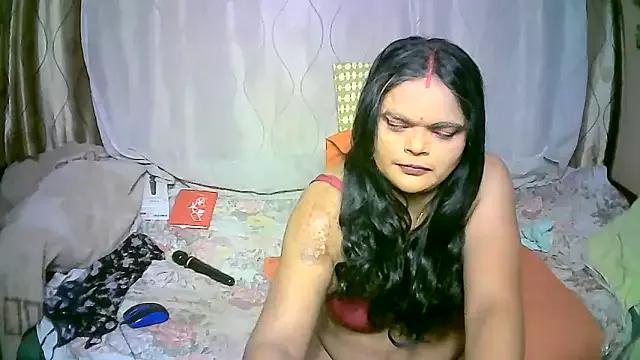 IndianAriana from StripChat
