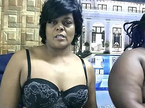 indianCherryPie from StripChat