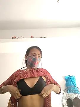 indiancute43 from StripChat