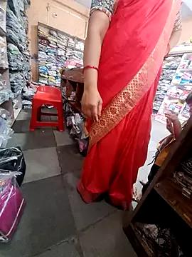 indianhotwife639 from StripChat