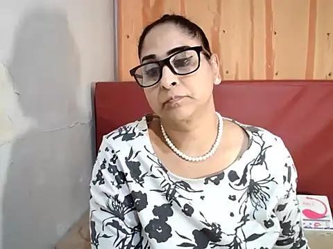 Indiankushy from StripChat