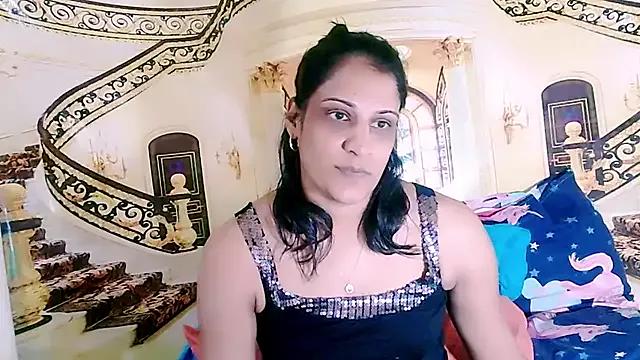 IndianSexcSmyle from StripChat
