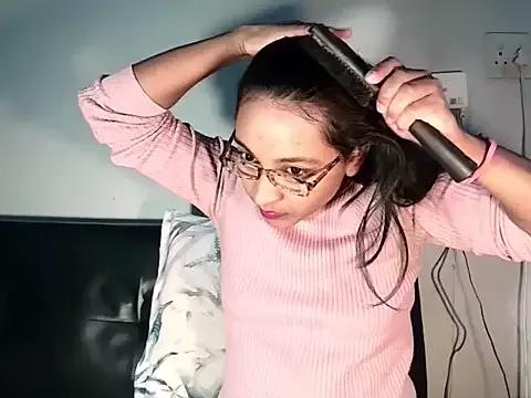 indiansweetflava from StripChat