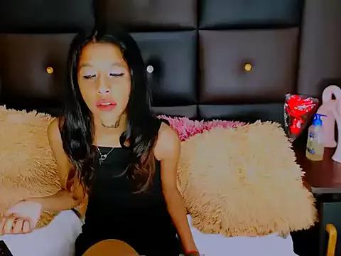 IndianTeazer69 from StripChat