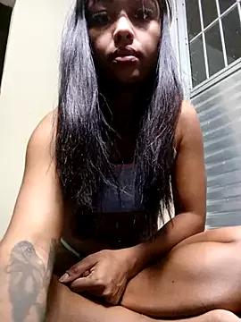 indiazinhabella27 from StripChat
