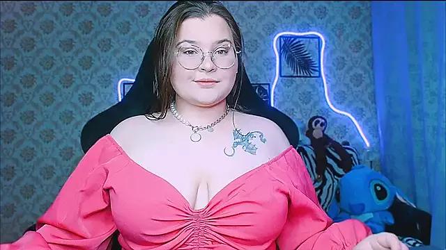 InLoveWithLife26 from StripChat is Freechat