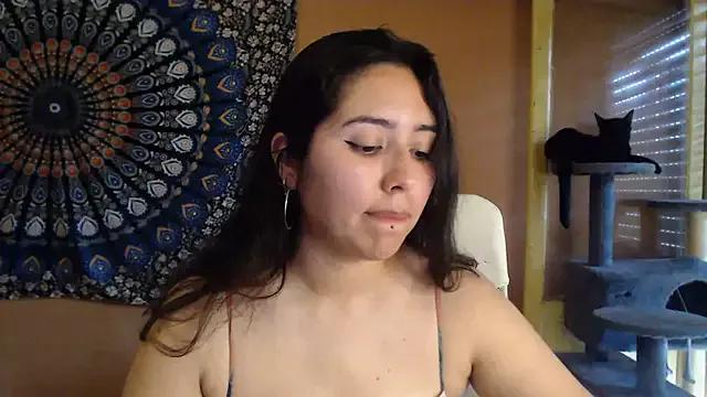 IntimateTales from StripChat