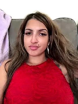 Ioannaoo29 webcams show profile image 