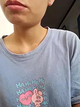 irina_hana from StripChat is Freechat